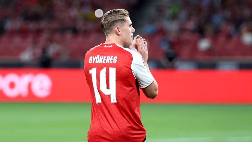 Gyökeres Breaks Shirt Sale Records but Vows to Create His Own Arsenal Legacy